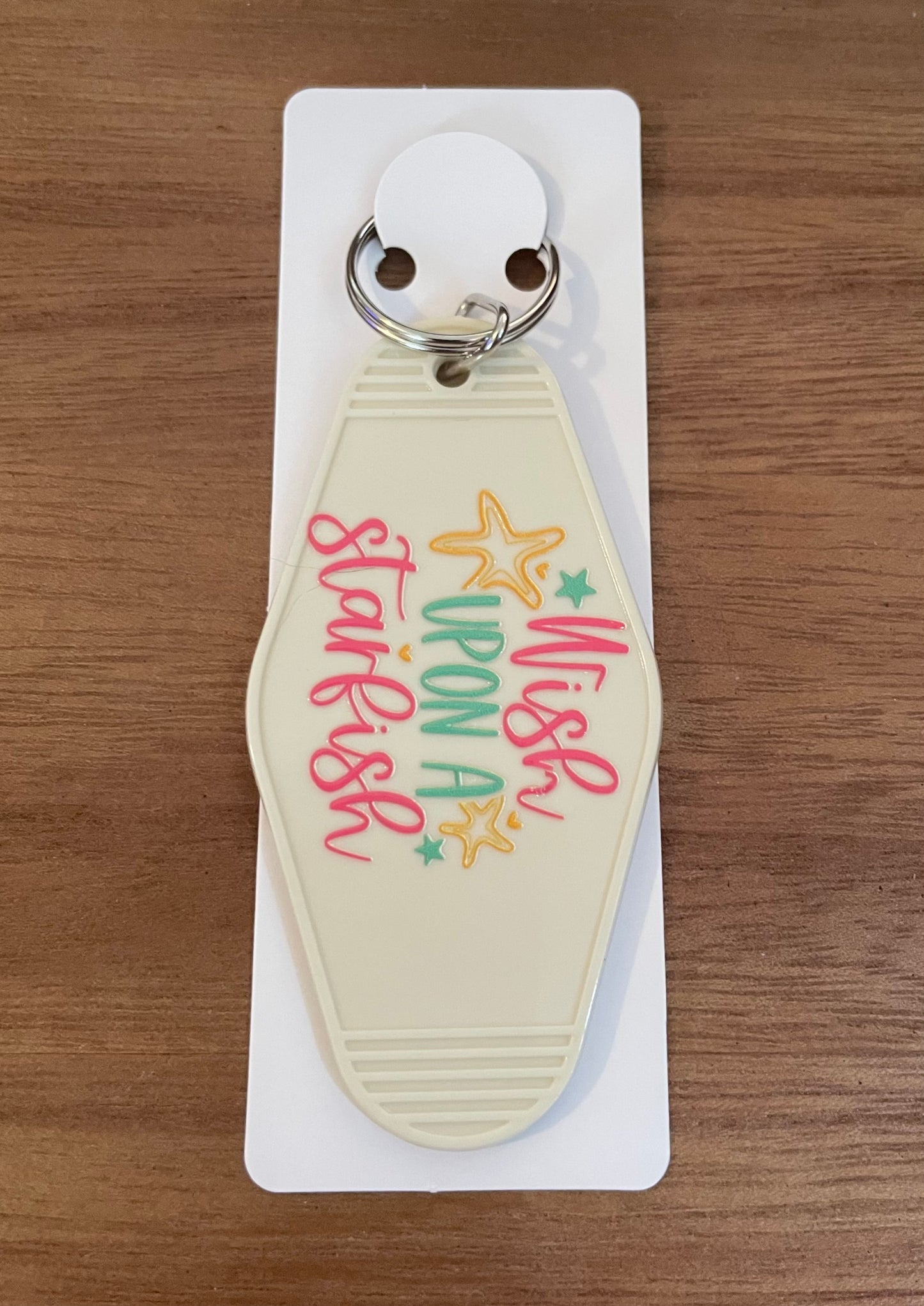 Hotel Keychain: Summer