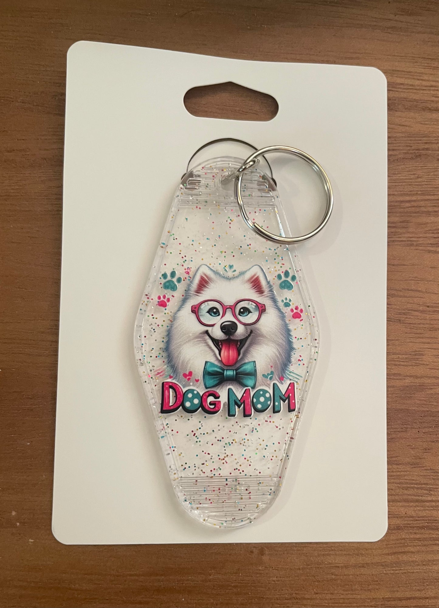 Hotel Keychain: Dog Mom