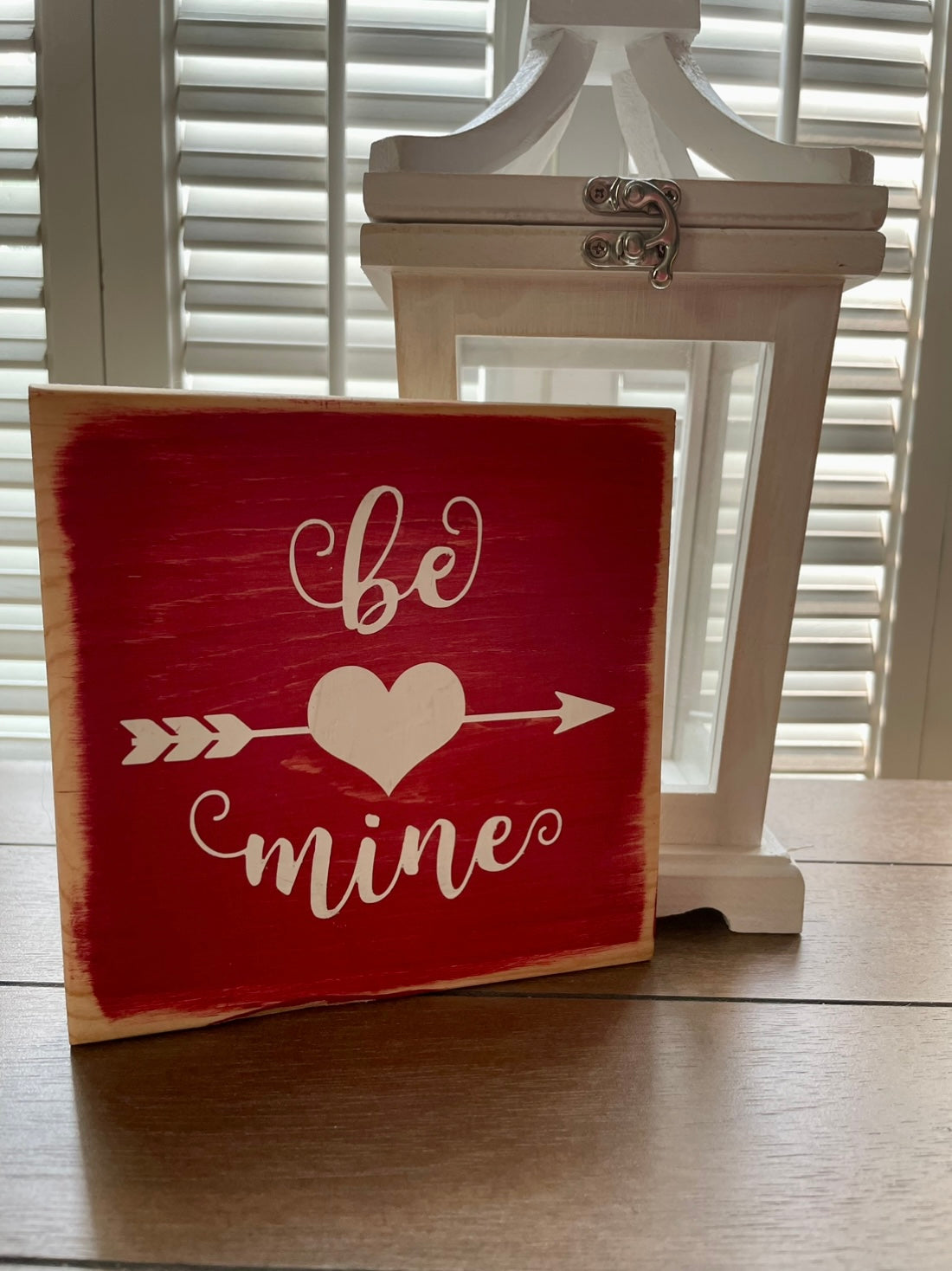 Mini Wood Sign: Valentine’s Day