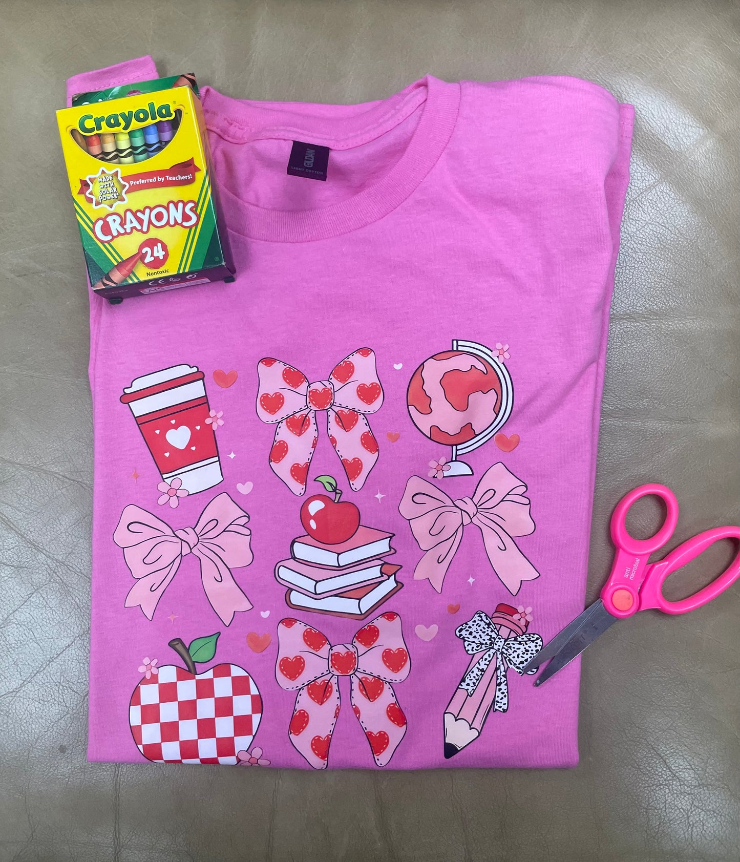 ✨Teacher-Themed Hearts and Bows: Adult T-Shirt