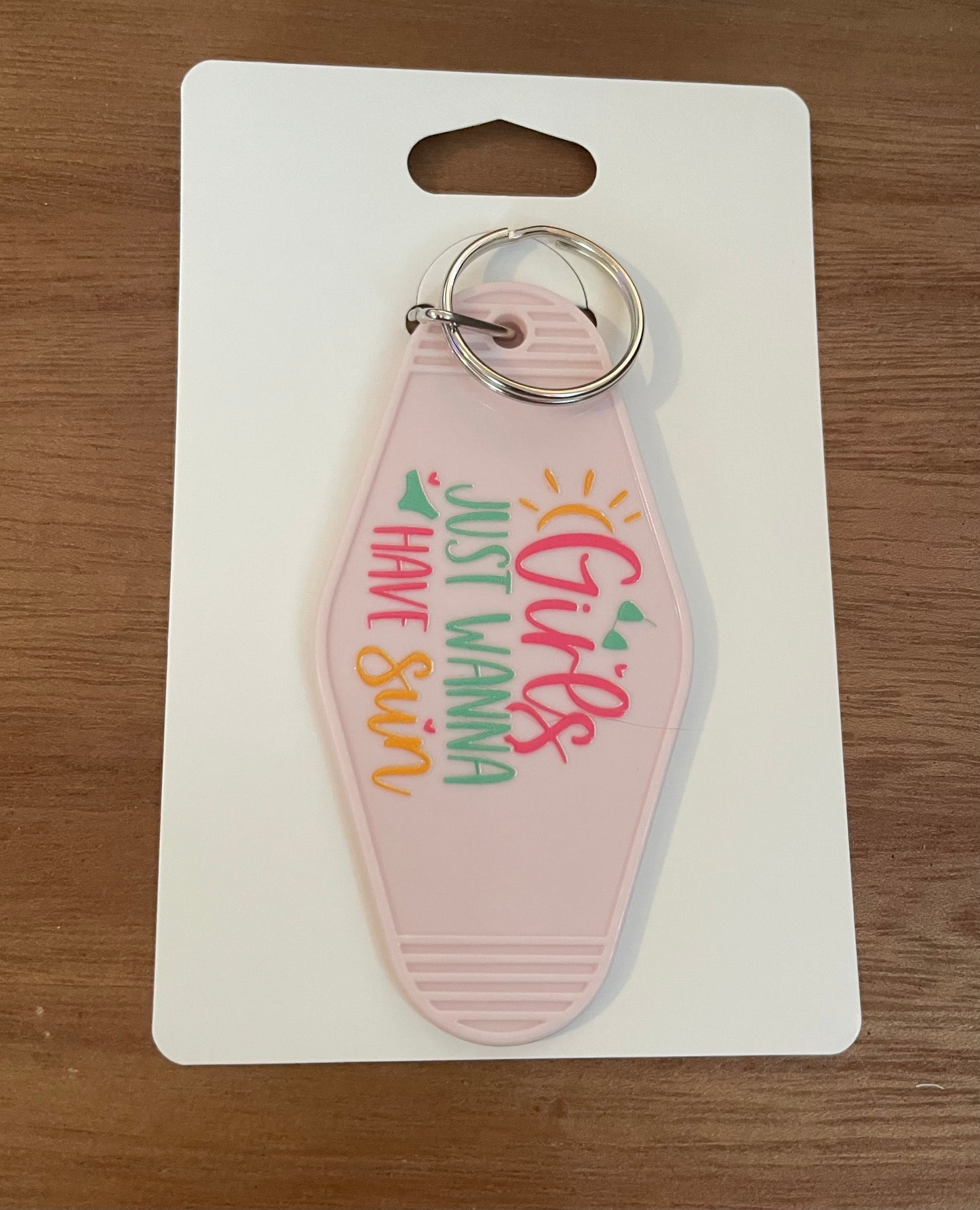 Hotel Keychain: Summer