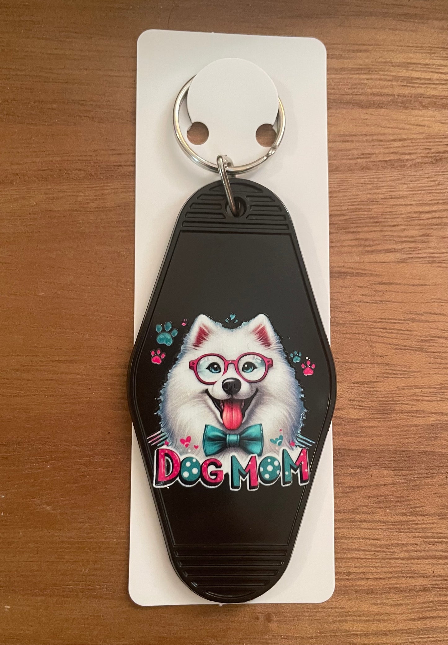Hotel Keychain: Dog Mom