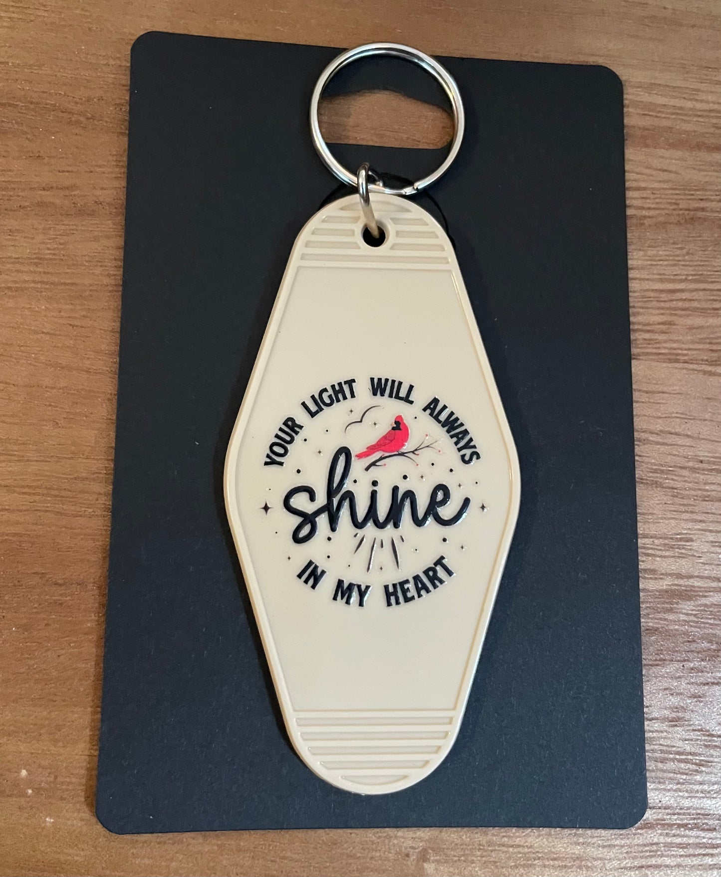 Hotel Keychain: Cardinals