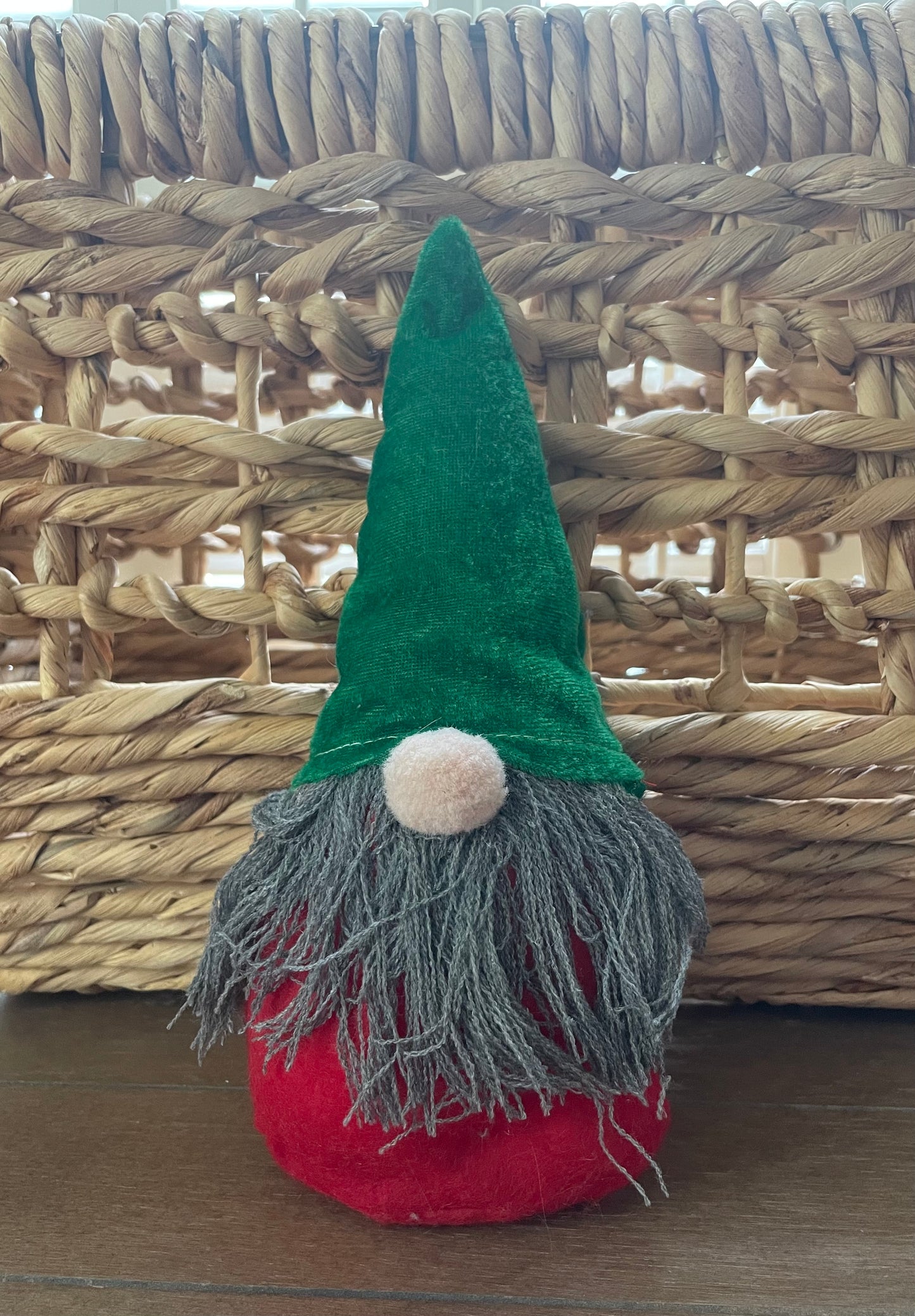 Christmas: Gnome with Gray Beard