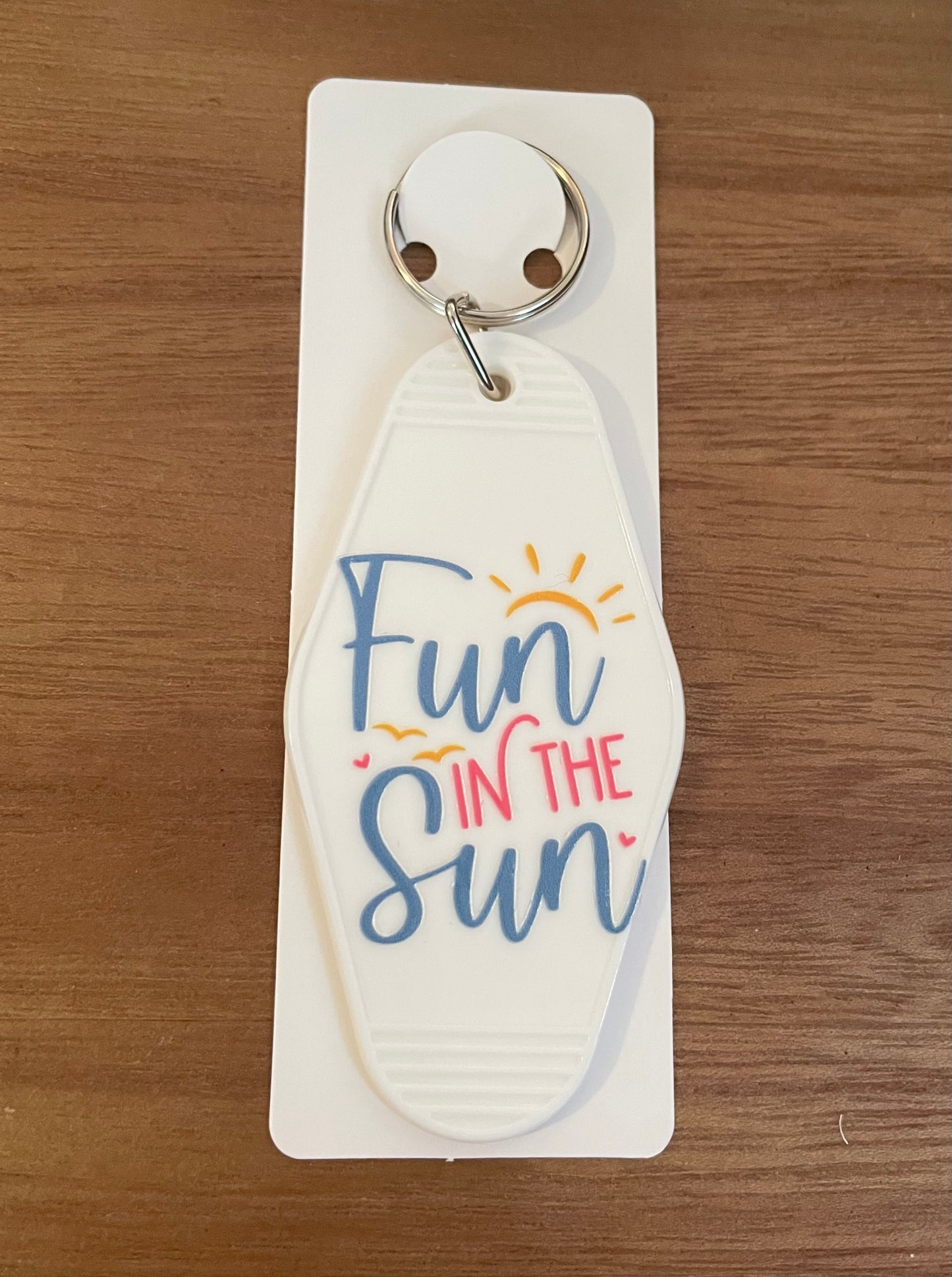 Hotel Keychain: Summer