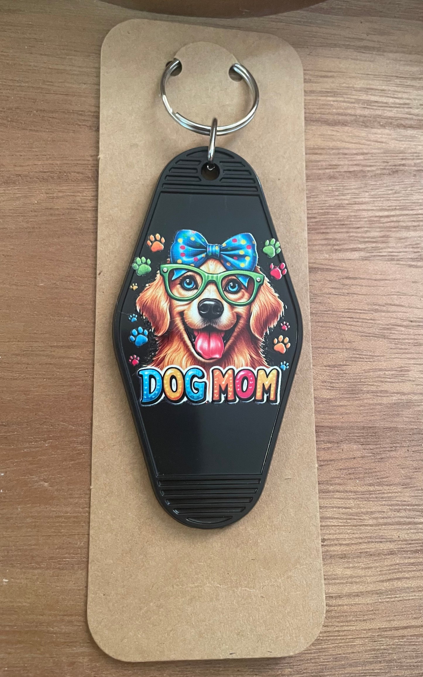 Hotel Keychain: Dog Mom