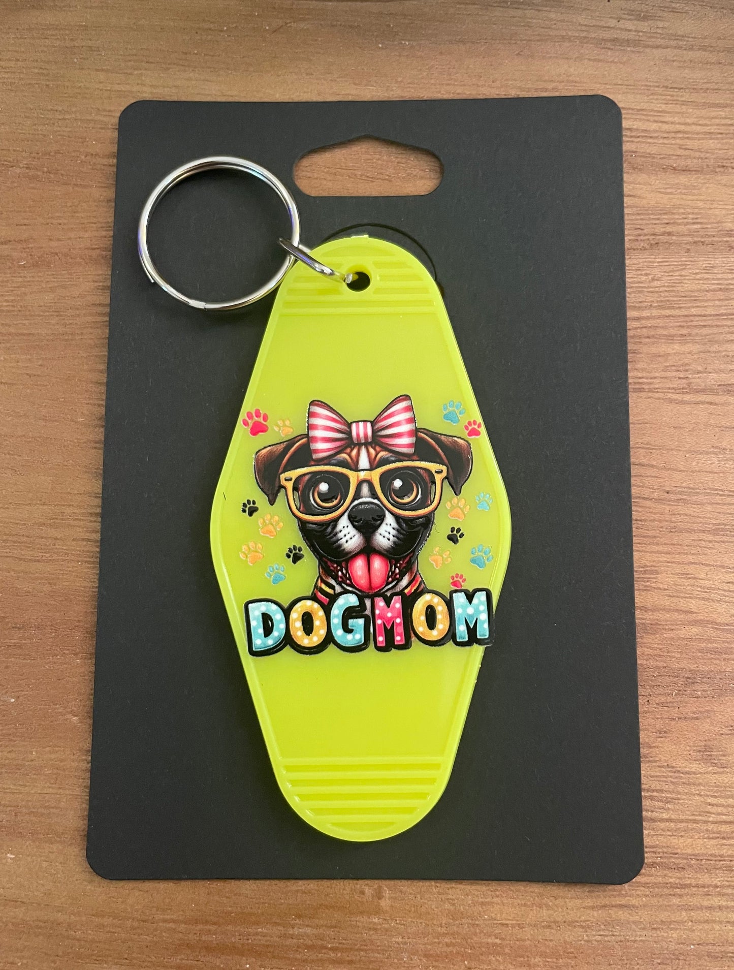 Hotel Keychain: Dog Mom