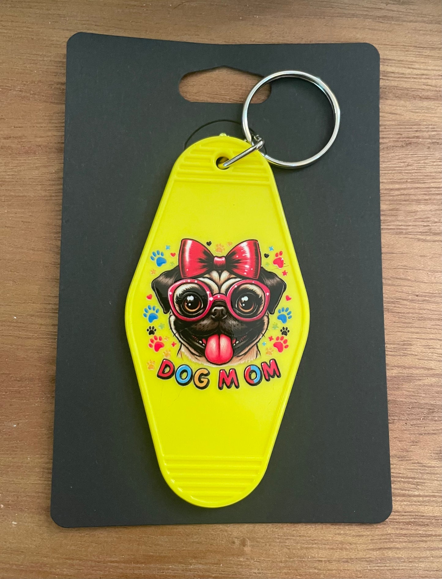 Hotel Keychain: Dog Mom
