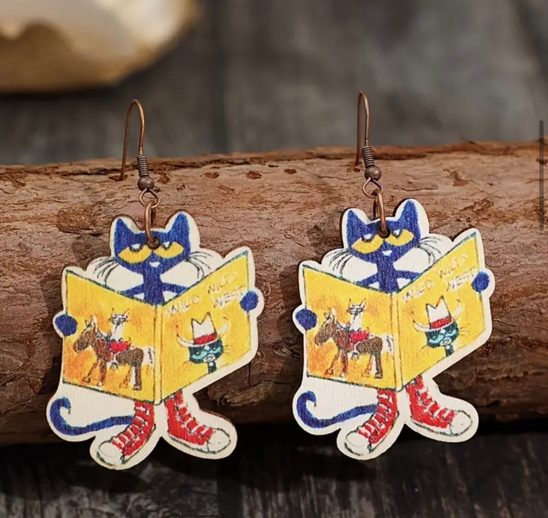 Earrings: Pete the Cat