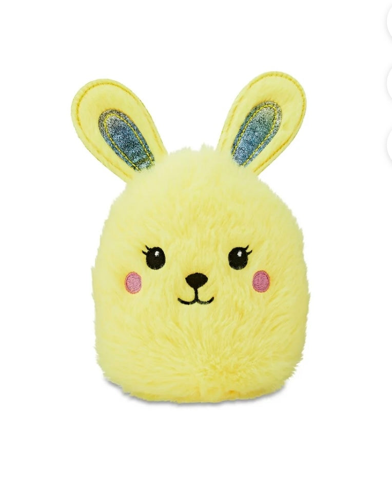 Easter: Fuzzy Plush Bunny