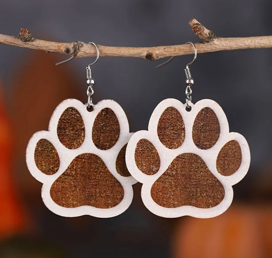 Earrings: Paw (Brown/White)