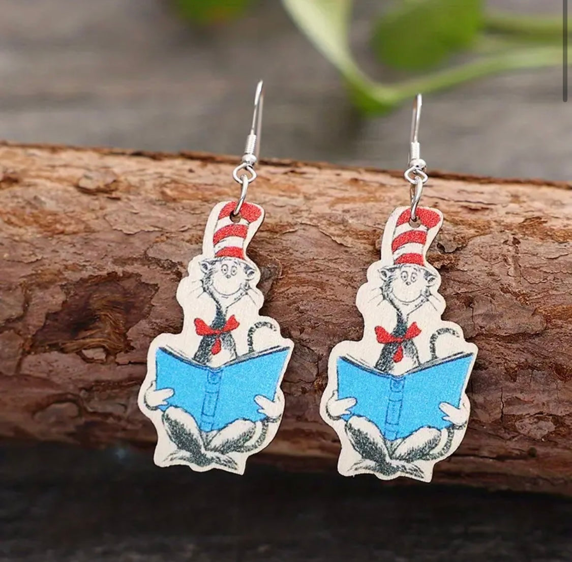 Earrings: Cat in the Hat