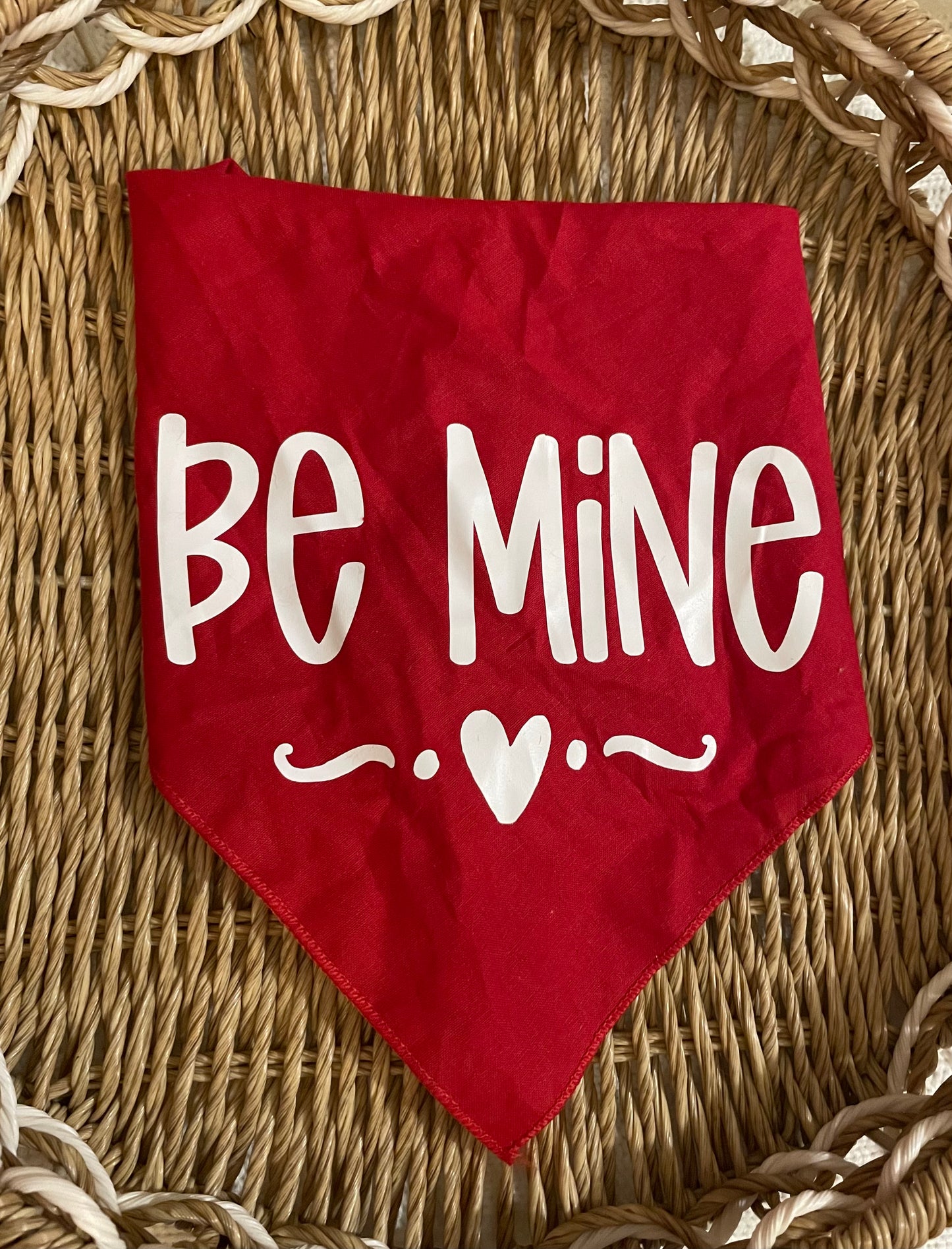 Pet Bandana: Valentine’s Day