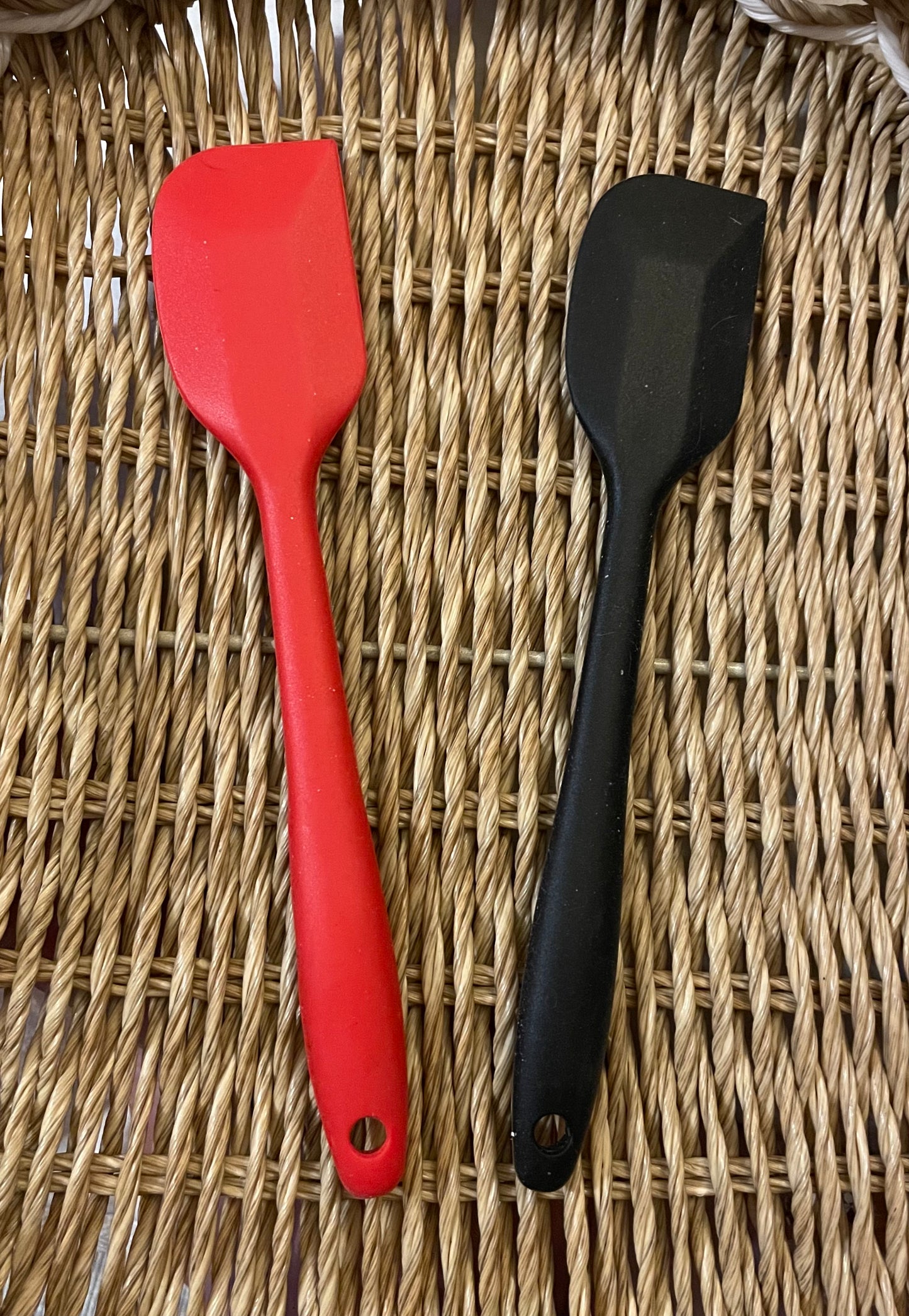 Spatula: Solid Color