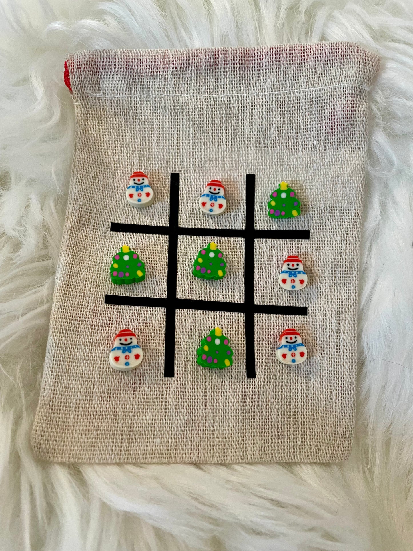 Christmas: Tic Tac Toe Sack (with erasers)