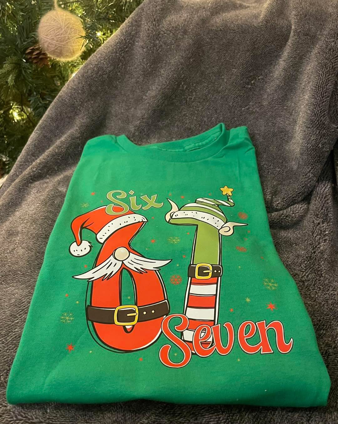 ✨Christmas: Youth T-Shirt