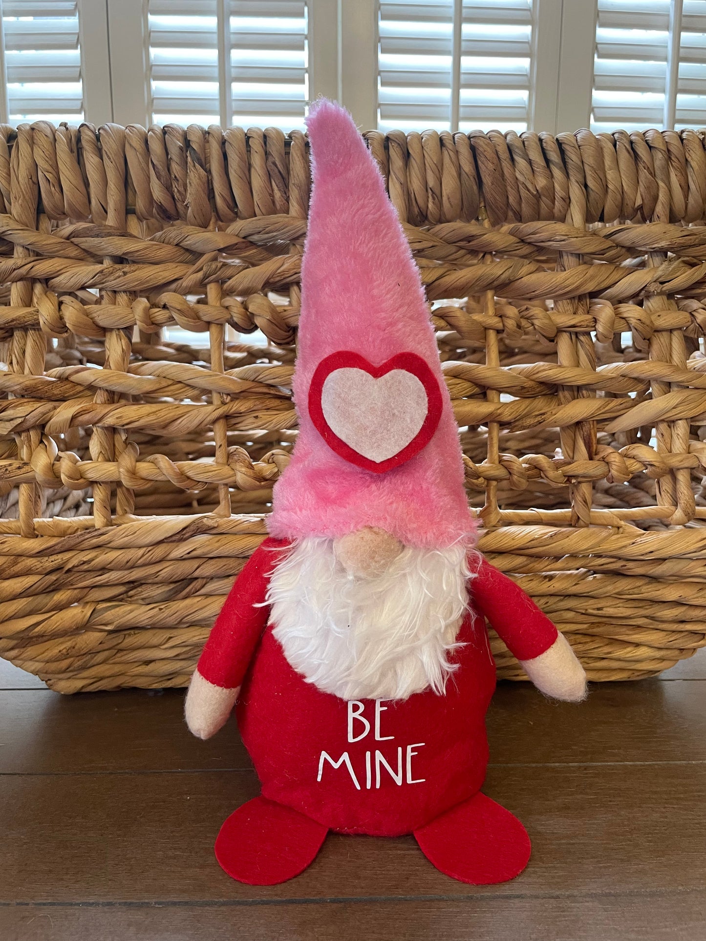 Valentine’s Day: Tall Gnome with Cream Nose/Hands (Ready ♥️)