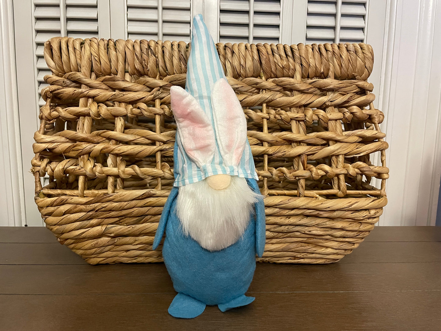 Easter: Customizable Tall Gnome