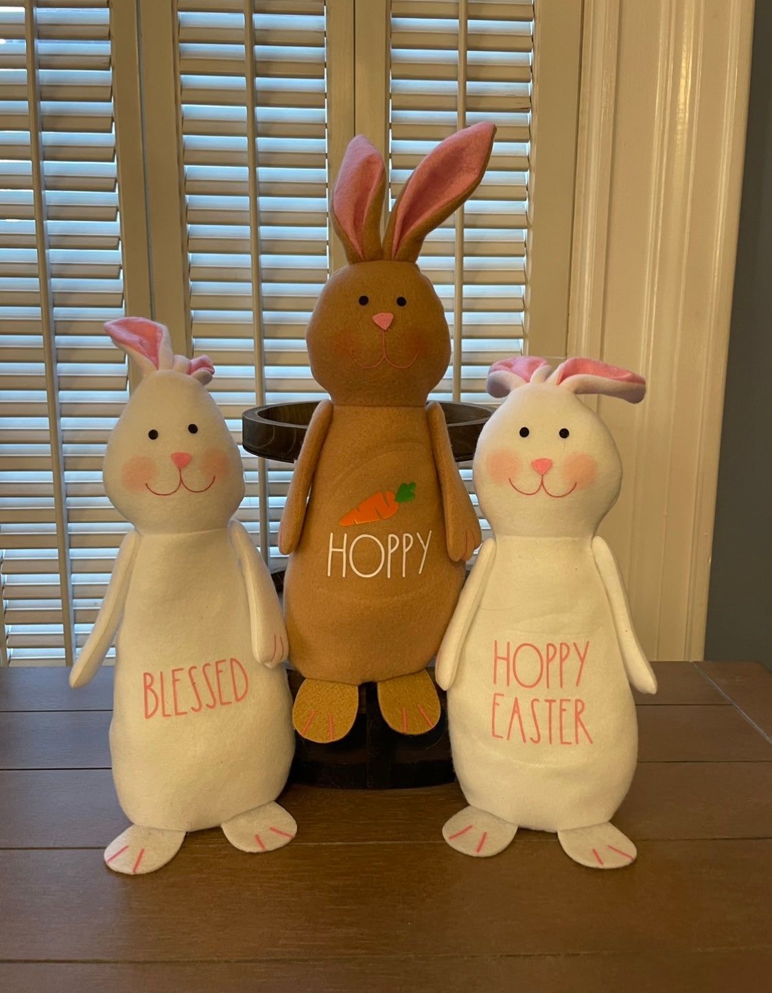 Easter: Decorative Bunny