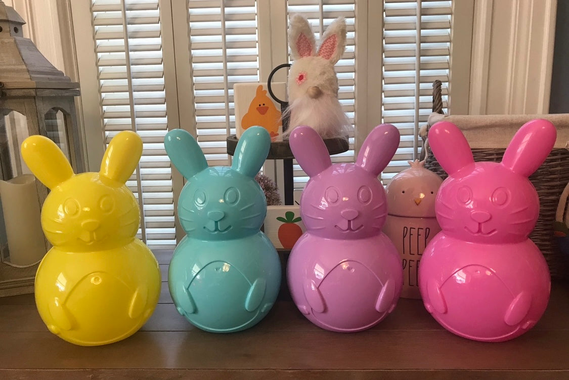 Easter: Customizable Fillable Bunny