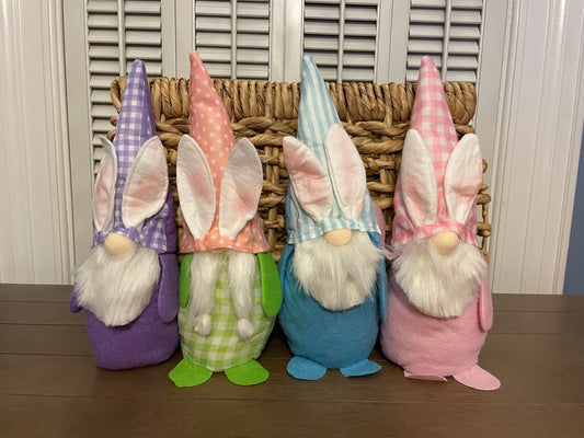 Easter: Customizable Tall Gnome