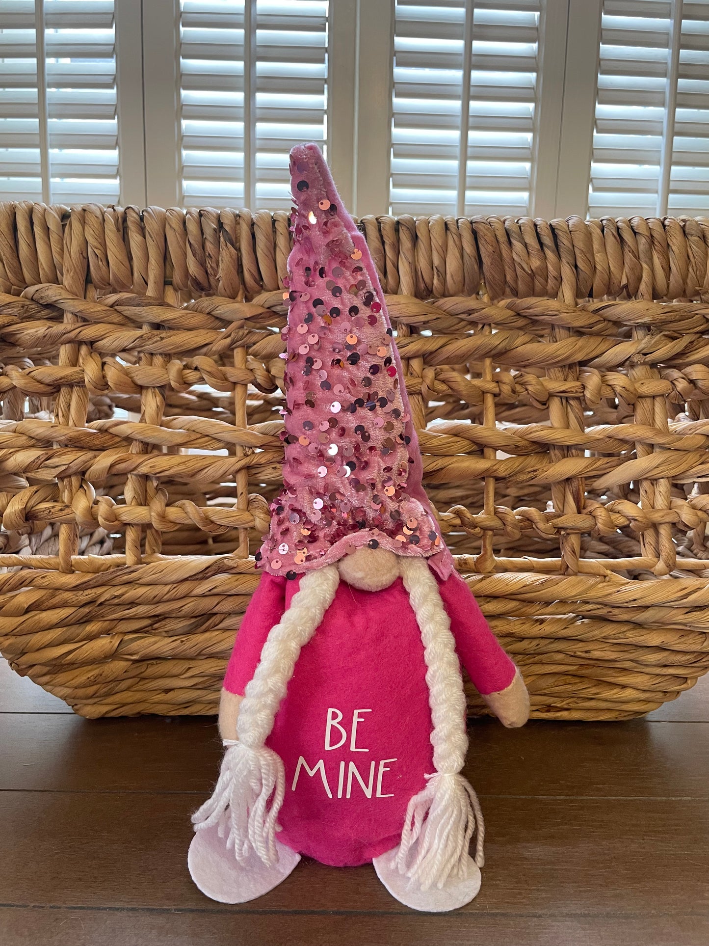 Valentine’s Day: Tall Gnome with Cream Nose/Hands (Ready ♥️)